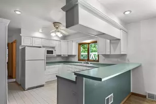 7209 North Ave, Middleton, WI 53562 - Photo 22
