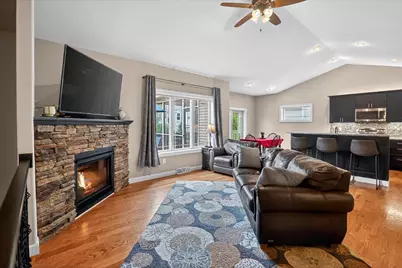 1007 Tara Lane, Waunakee, WI 53597 - Photo 4