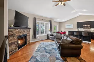 1007 Tara Ln, Waunakee, WI 53597 - Photo 4