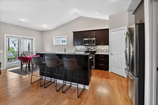 1007 Tara Ln, Waunakee, WI 53597 - Photo 10