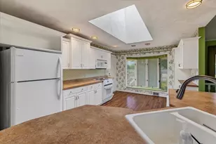 4163 Eastridge Dr, Janesville, WI 53546 - Photo 10