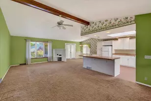 4163 Eastridge Dr, Janesville, WI 53546 - Photo 4