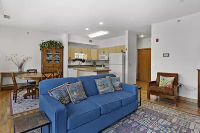 2929 Atwood Avenue #204, Madison, WI 53704 - Photo 6