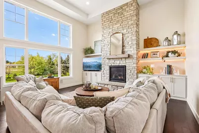 6438 Irving Drive, Sun Prairie, WI 53590 - Photo 8