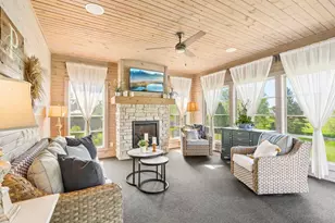 6438 Irving Dr, Sun Prairie, WI 53590 - Photo 20