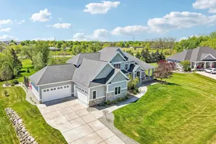 6438 Irving Dr, Sun Prairie, WI 53590 - Photo 70
