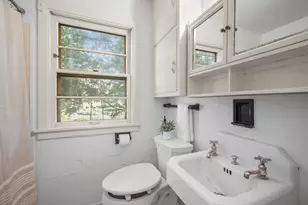 113 Van Deusen St, Madison, WI 53715 - Photo 26