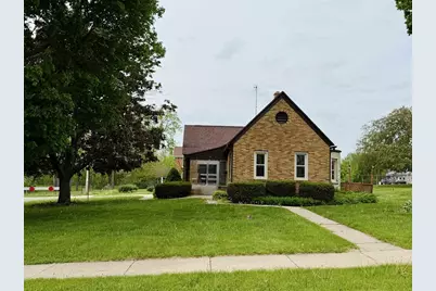 820 9th Avenue, Monroe, WI 53566 - Photo 4