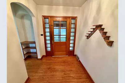 820 9th Avenue, Monroe, WI 53566 - Photo 6