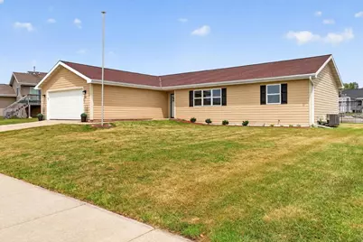 2411 S Terrace Street, Janesville, WI 53546 - Photo 2