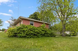 826 W Franklin St, Portage, WI 53901 - Photo 22