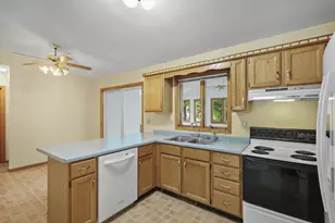 4310 Green Ave, Madison, WI 53704 - Photo 18