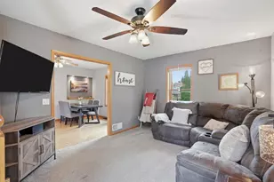 509 Doty St, Edgerton, WI 53534 - Photo 2