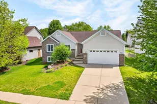9423 White Fox Ln, Middleton, WI 53562 - Photo 1