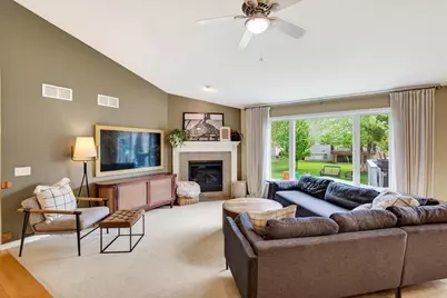 9423 White Fox Lane, Madison, WI 53562 - Photo 10