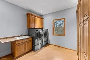 S4362 Fox Hill Cir, Baraboo, WI 53913 - Photo 26
