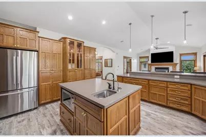 323 Wileman Drive, Edgerton, WI 53534 - Photo 16