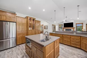 323 Wileman Dr, Edgerton, WI 53534 - Photo 16