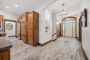 323 Wileman Dr, Edgerton, WI 53534 - Photo 10