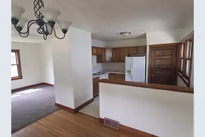 1128 W State Street, Janesville, WI 53546 - Photo 4