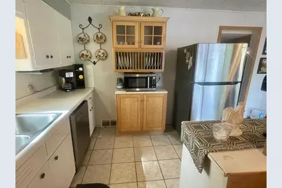 473 N Polk Street, Wyocena, WI 53969 - Photo 8