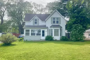 473 N Polk St, Wyocena, WI 53969 - Photo 2