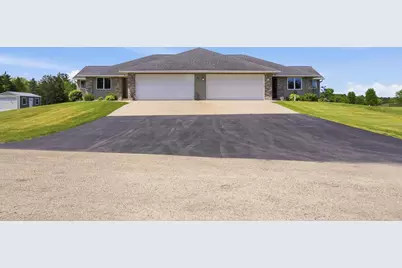 N4035 Ace Court, Brodhead, WI 53520 - Photo 2