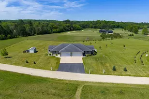 N4035 Ace Ct, Brodhead, WI 53520 - Photo 30