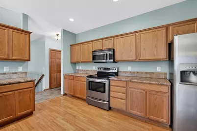 409 Coyle Parkway, Cottage Grove, WI 53527 - Photo 12