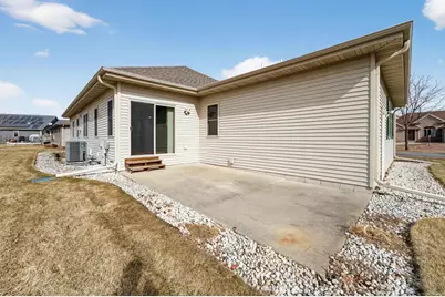 409 Coyle Parkway, Cottage Grove, WI 53527 - Photo 38