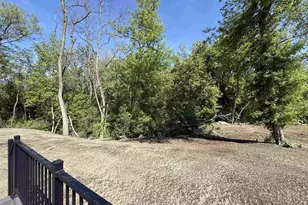 705 Mayapple Dr, Janesville, WI 53545 - Photo 16