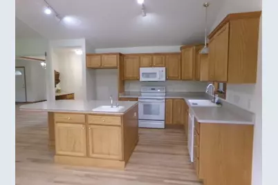 5614 N Vista Lane, Janesville, WI 53548 - Photo 2