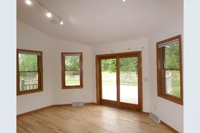 5614 N Vista Lane, Janesville, WI 53548 - Photo 4