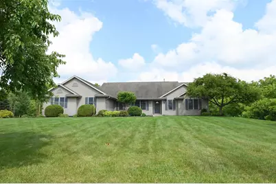 5614 N Vista Lane, Janesville, WI 53548 - Photo 2