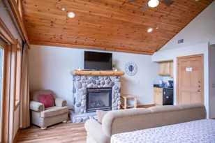 2013-5 S Czech Ct, Arkdale, WI 54613 - Photo 32