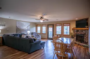 2013-5 S Czech Ct, Arkdale, WI 54613 - Photo 8