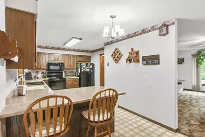 W8287 County Road P, Pardeeville, WI 53954 - Photo 16