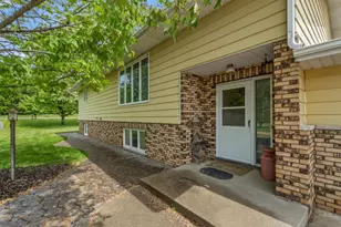 W8287 Co Rd P, Pardeeville, WI 53954 - Photo 10
