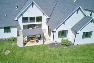 2412 Kilarney Way, Waunakee, WI 53597 - Photo 68