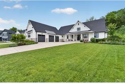 2412 Kilarney Way, Waunakee, WI 53597 - Photo 1