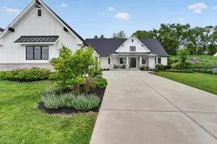 2412 Kilarney Way, Waunakee, WI 53597 - Photo 66