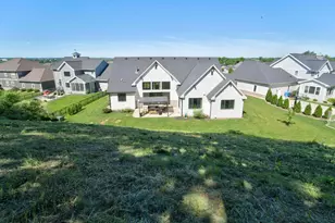 2412 Kilarney Way, Waunakee, WI 53597 - Photo 64
