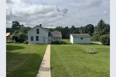409 E Division Street, Ridgeville, WI 53533 - Photo 2
