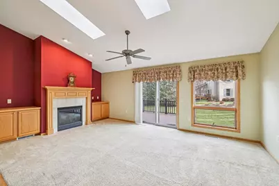213 Fairview Circle #50, Waunakee, WI 53597 - Photo 8