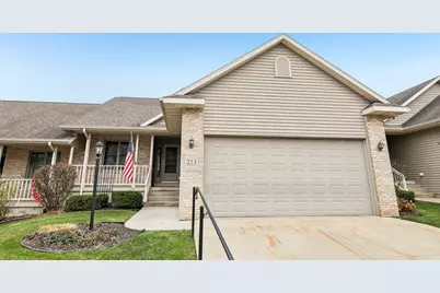 213 Fairview Circle #50, Waunakee, WI 53597 - Photo 2