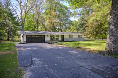 W5613 Cherokee Lane, New Lisbon, WI 53950 - Photo 38