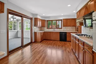 409 Badger Ln, Waunakee, WI 53597 - Photo 18