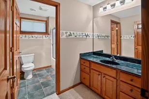 409 Badger Ln, Waunakee, WI 53597 - Photo 38