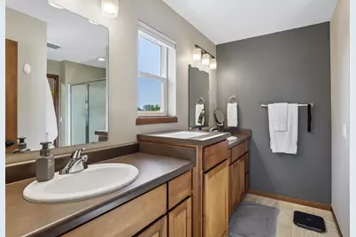 1310 Blazingstar Lane, Sun Prairie, WI 53590 - Photo 38