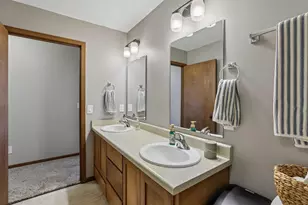1310 Blazingstar Ln, Sun Prairie, WI 53590 - Photo 46